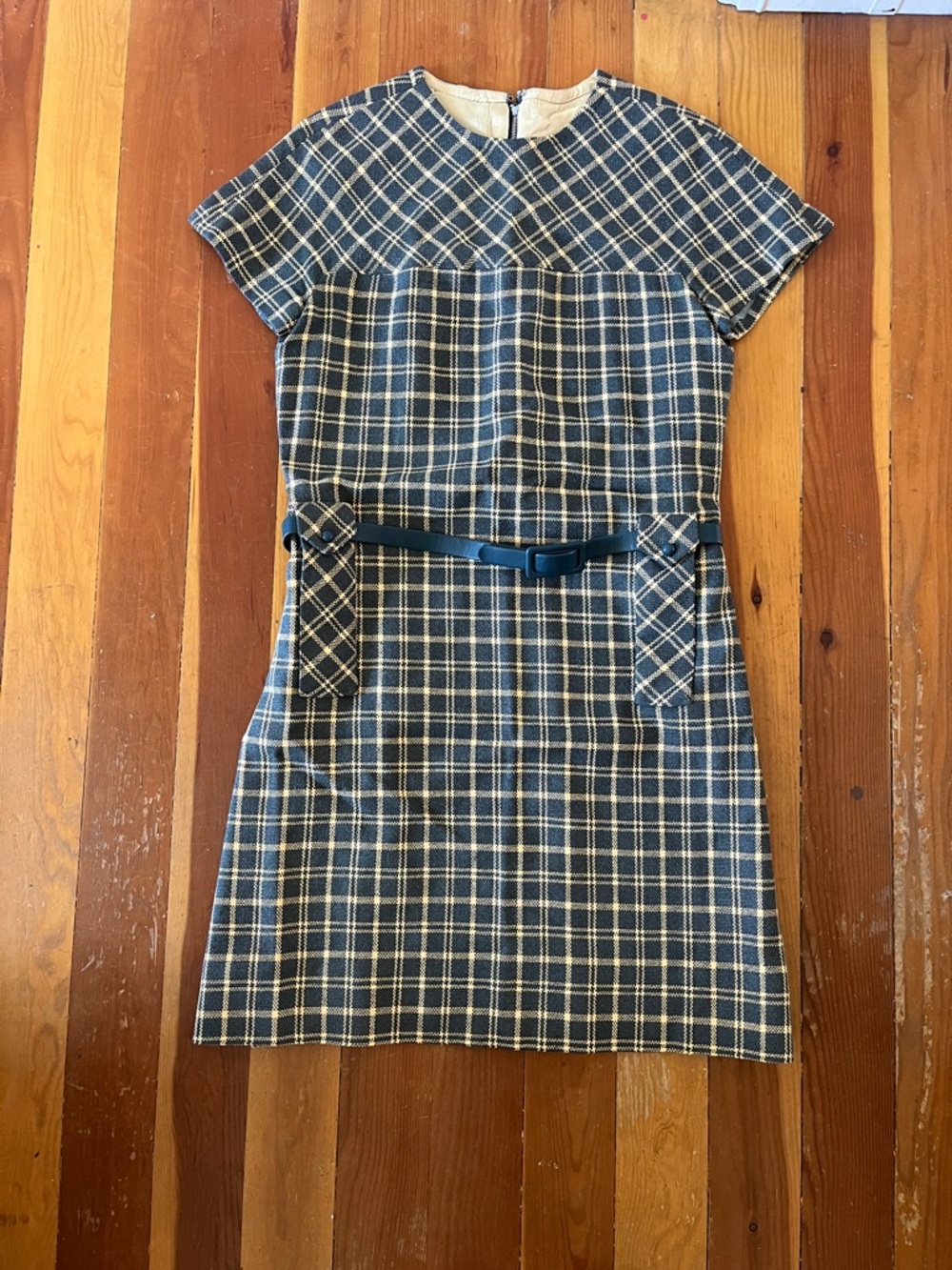 Plaid Short Sleeve Shift Dress with Belt
